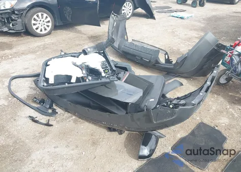 2022 Ford Explorer St z USA, uszkodzony, nr VIN 1FM5K7GC2NGC06021